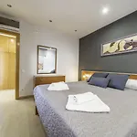 Pau Picasso 3 - Piso En Tossa Con Terraza Y A/a *